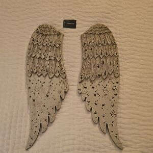 Creative Co-Op Distressed White Angel Wings Decor